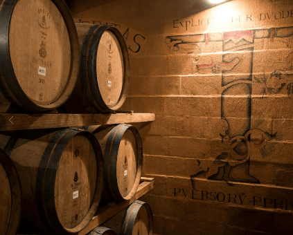 na cave de barris da De Toren na cave de barris da De Toren