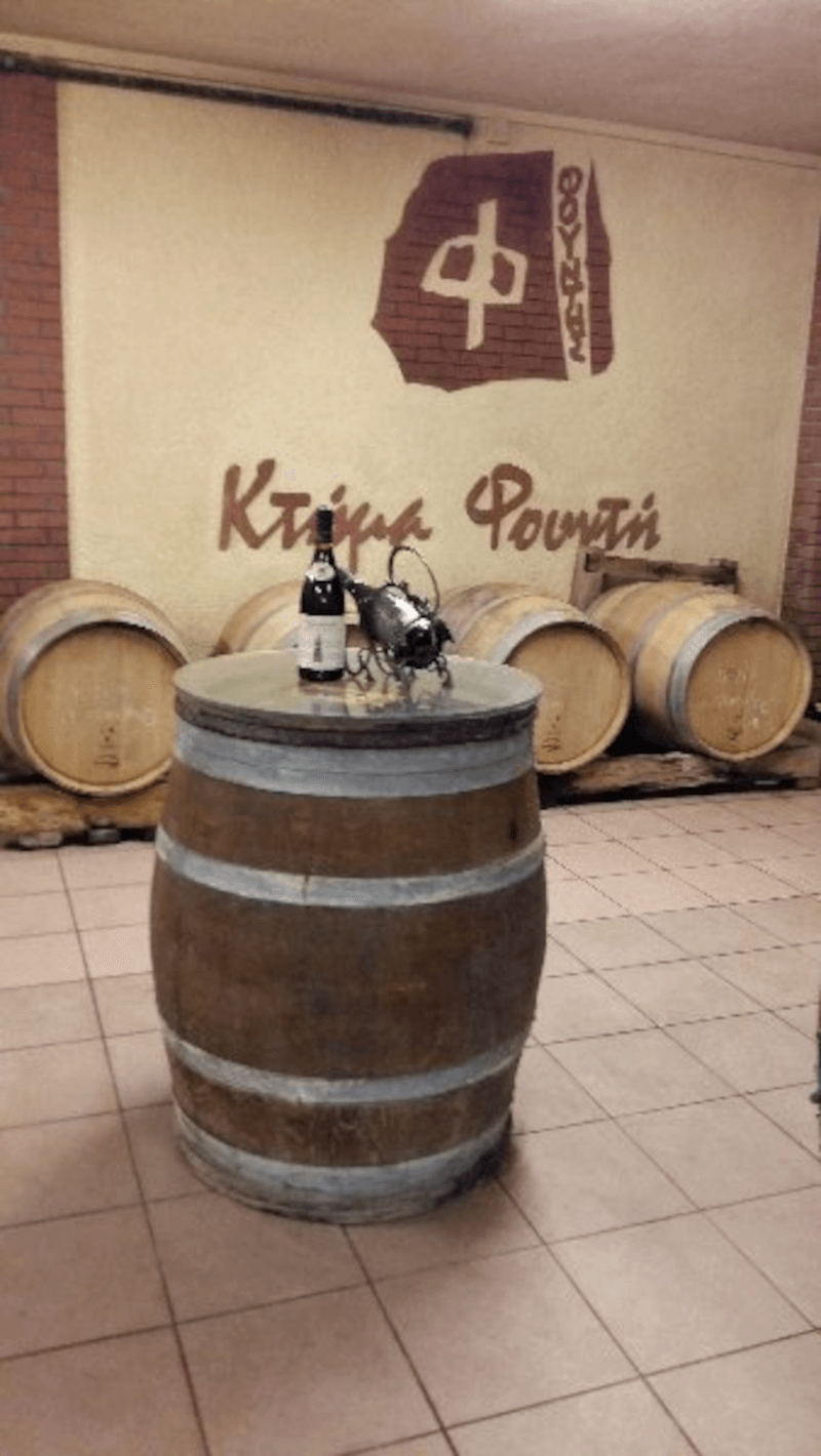 Foundis Estate barris de vinho Foundis Estate barris de vinho