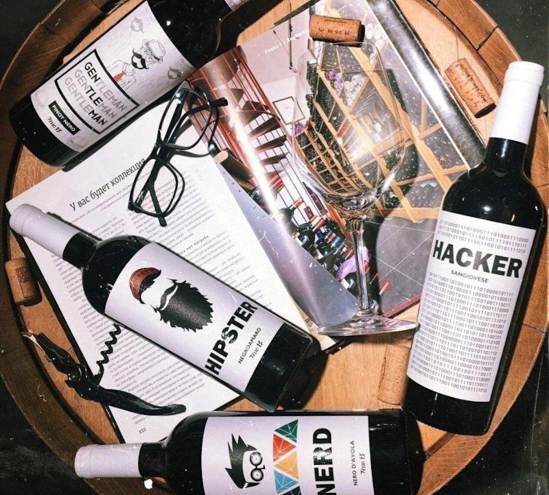 Ferro-13-Weine-auf-Fass