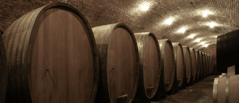 Slawonische Holzfässer für die Reife