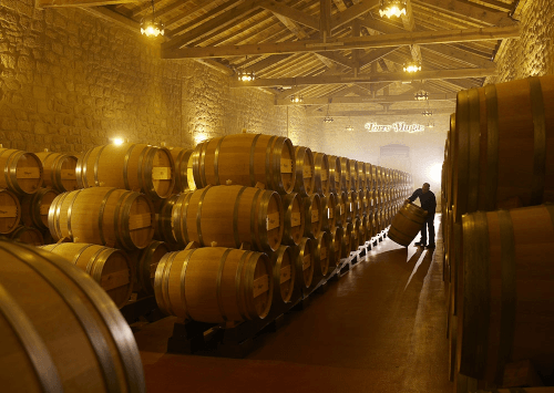 Der Weinkeller von Bodegas Muga